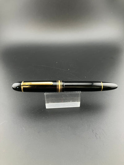 Montblanc Meisterstück No. 149 Fountain Pen 14K Gold Fine Nib Ebonite Serviced