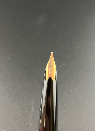 Platinum Black Resin 18K NOS Pocket Fountain Pen 18K Gold Broad Nib