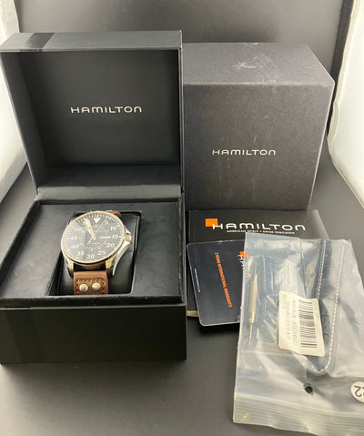 Hamilton Khaki Pilot Automatic Date Ref. H647150 Men's Watch Box Papers