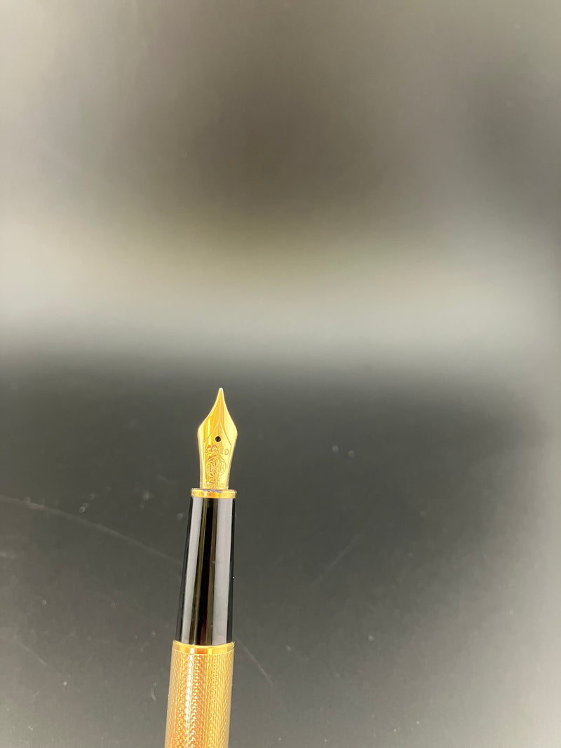 Montblanc No. 1444 Solitaire Barleycorn Gold Plated Fountain Pen 18K Gold Fine Nib