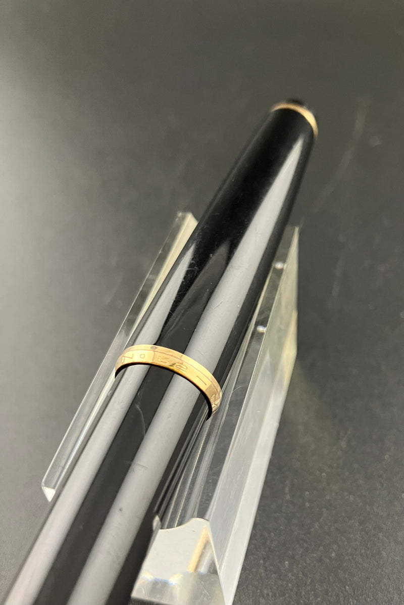 Montblanc No. 32 Fountain Pen 14K Gold Fine Nib Serviced Warranty