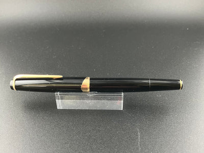 Montblanc Meisterstück No. 12 Fountain Pen 18K Gold Medium Nib Serviced