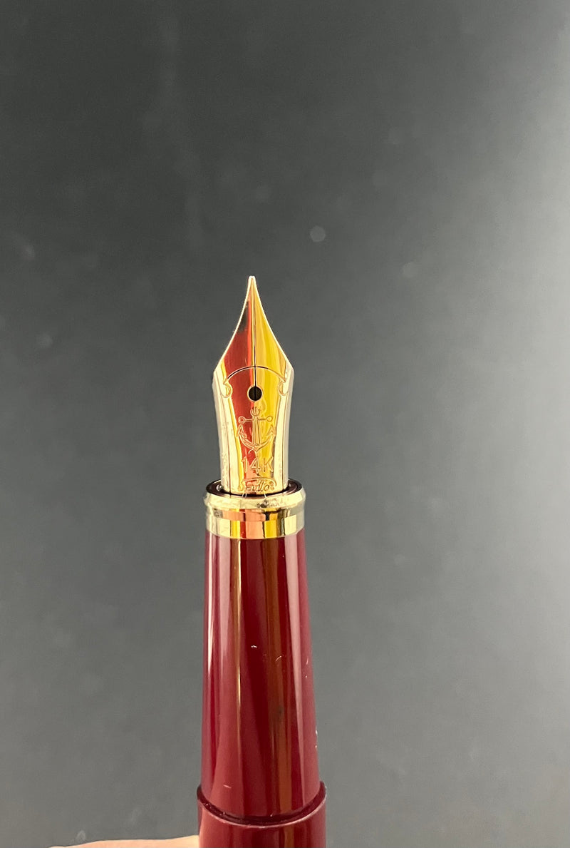 Sailor Lady Profit Burgundy Fountain Pen 14K Gold H-EF Extra Fine Nib