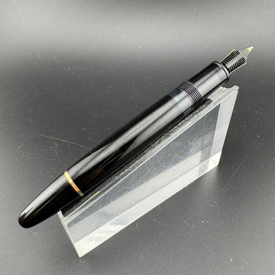 Montblanc Meisterstück No. 146 Fountain Pen 14C Fine Nib w/Box