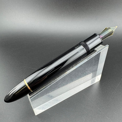Montblanc Meisterstück No. 149 Fountain Pen 18C Tri-Color Gold Fine Nib