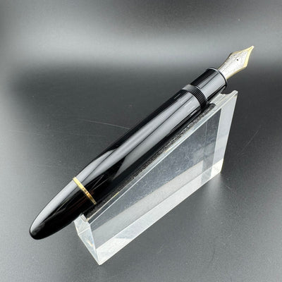 Montblanc Meisterstück No. 149 Fountain Pen 14C Gold Broad Nib Serviced