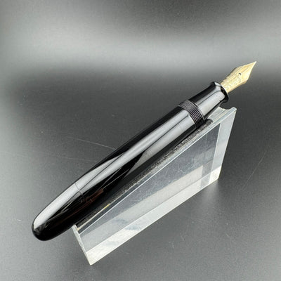 Ban-Ei Urushi Eyedropper Fountain Pen 14K Gold G.K. 60 Nib Serviced