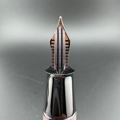 Ban-Ei Urushi Eyedropper Fountain Pen 14K Gold G.K. Nib Serviced