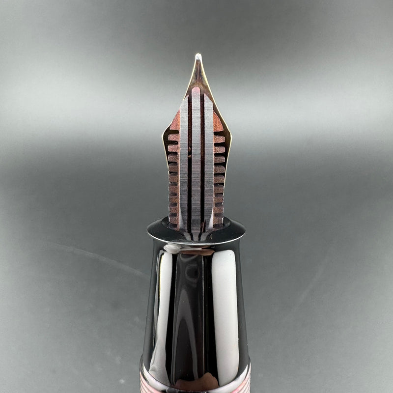 Ban-Ei Urushi Eyedropper Fountain Pen 14K Gold G.K. Nib Serviced
