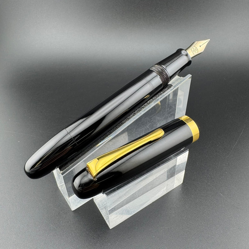 Ban-Ei Urushi Eyedropper Fountain Pen 14K Gold Sailor Nib Serviced