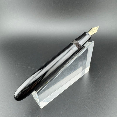 Ban-Ei Urushi Eyedropper Fountain Pen 14K Gold Sailor Nib Serviced