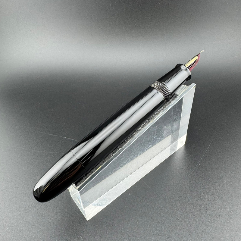 Ban-Ei Urushi Eyedropper Fountain Pen 14K Gold Sailor Nib Serviced
