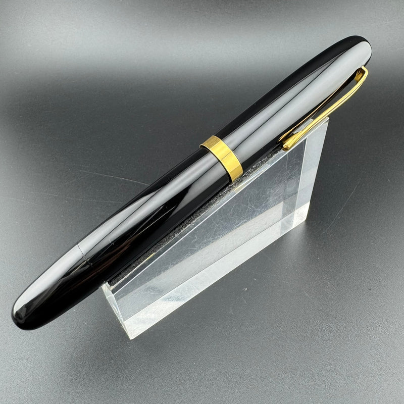 Ban-Ei Urushi Eyedropper Fountain Pen 14K Gold Sailor Nib Serviced