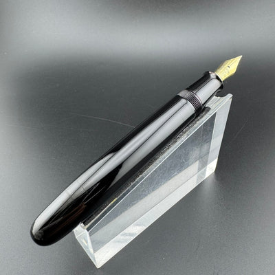 Ban-Ei Urushi Eyedropper Fountain Pen 14K Gold G.K. 50 Nib Serviced