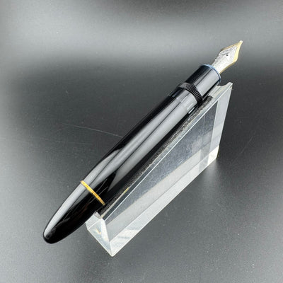 Montblanc Meisterstück No. 149 Fountain Pen 14K Gold Stub Nib Serviced