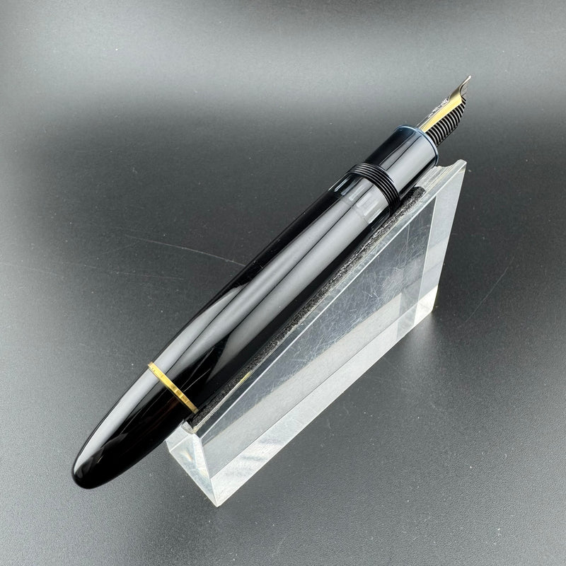 Montblanc Meisterstück No. 149 Fountain Pen 14K Gold Stub Nib Serviced