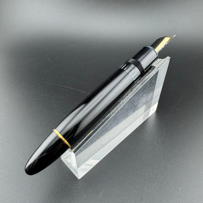 Montblanc Meisterstück No. 149 Fountain Pen 14K Gold Stub Nib Serviced