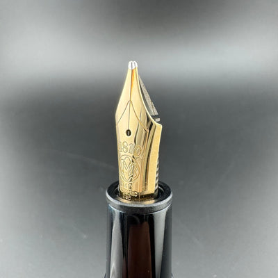 Montblanc Meisterstück No. 146 Fountain Pen 14C Broad Nib Serviced
