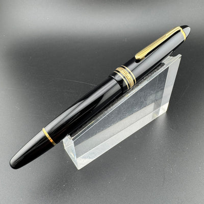 Montblanc Meisterstück No. 146 Fountain Pen 14C Broad Nib Serviced
