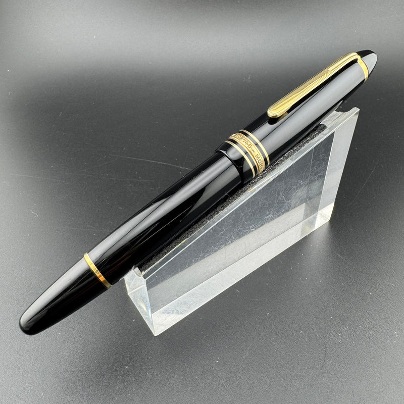 Montblanc Meisterstück No. 146 Fountain Pen 14C Broad Nib Serviced