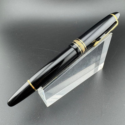 Montblanc Meisterstück No. 146 Fountain Pen 14C Broad Nib Serviced