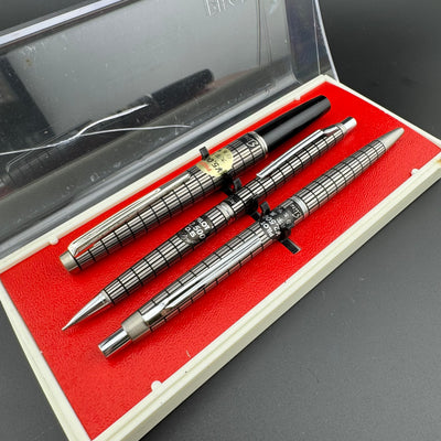Pilot Elite ES-500 Fountain Pen Ballpoint Mech Pencil Set w/Box & Papers