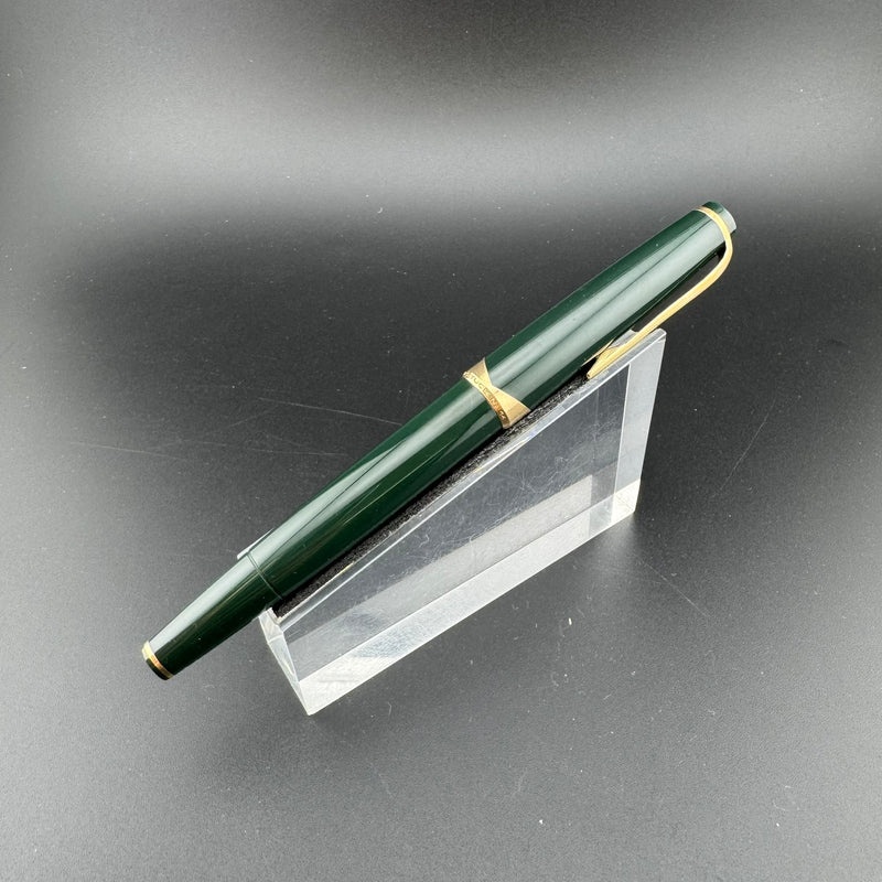 Montblanc Meisterstück No. 14 Green Fountain Pen 18C Gold Fine Nib Serviced