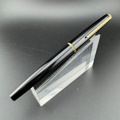 Montblanc Classic Black Resin Cartridge Fountain Pen 14K Gold Extra-Fine Nib