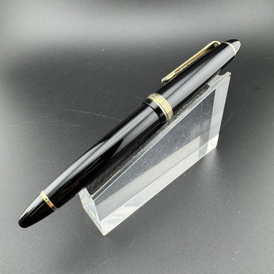 Sailor Profit 1911S Resin Fountain Pen Old-Style 14K Gold H-M Nib