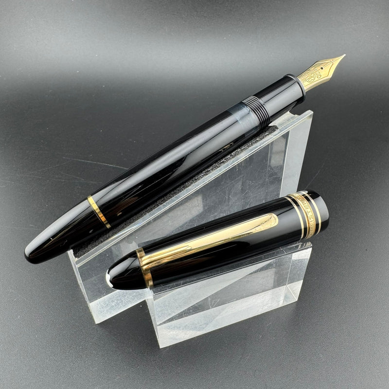 Montblanc Meisterstück No. 146 Fountain Pen 14C Gold Extra-Fine Nib Serviced