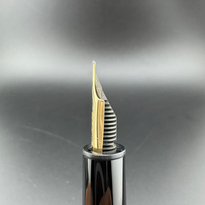 Montblanc Meisterstück No. 146 Fountain Pen 14C Gold Extra-Fine Nib Serviced