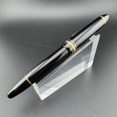 Montblanc Meisterstück No. 146 Fountain Pen 14C Gold Extra-Fine Nib Serviced