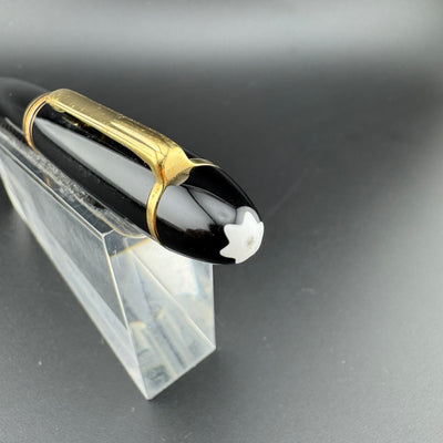 Montblanc Meisterstück No. 146 Fountain Pen 14K Gold Fine Nib Serviced