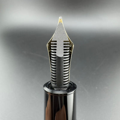 Montblanc Meisterstück No. 149 Fountain Pen 14C Gold Broad Nib Serviced