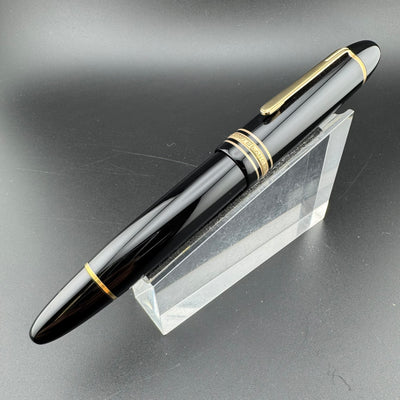 Montblanc Meisterstück No. 149 Fountain Pen 14C Gold Broad Nib Serviced