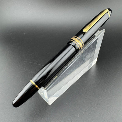 Montblanc Meisterstück No. 146 Fountain Pen 14K Gold Fine Nib Serviced