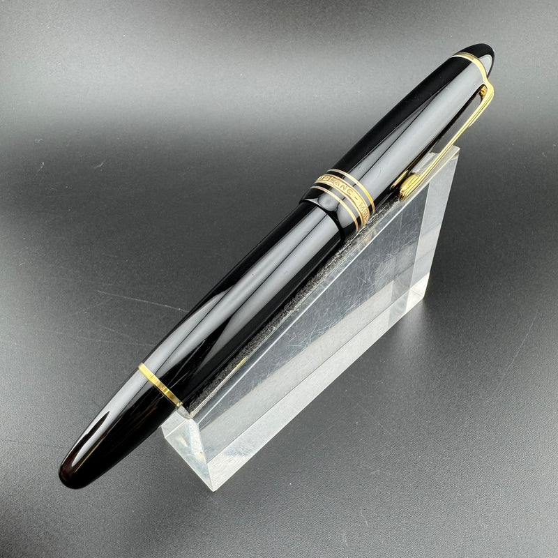 Montblanc Meisterstück No. 146 Fountain Pen 14K Gold Fine Nib Serviced