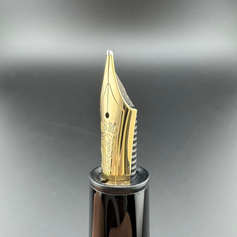 Montblanc Meisterstück No. 146 Fountain Pen 14K Gold Fine Nib Serviced