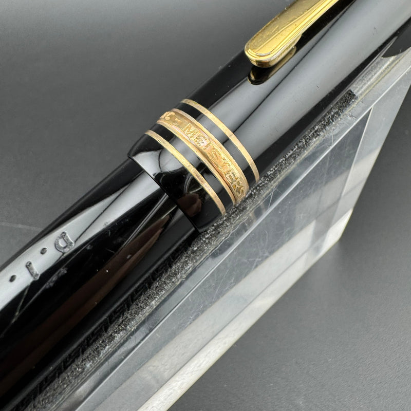 Montblanc Meisterstück No. 146 Fountain Pen 14K Gold Fine Nib Serviced