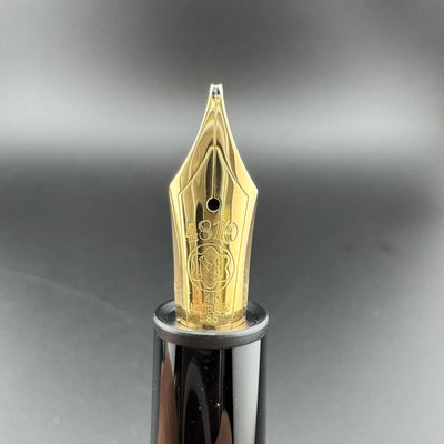 Montblanc Meisterstück No. 146 Fountain Pen 14K Broad Nib Serviced