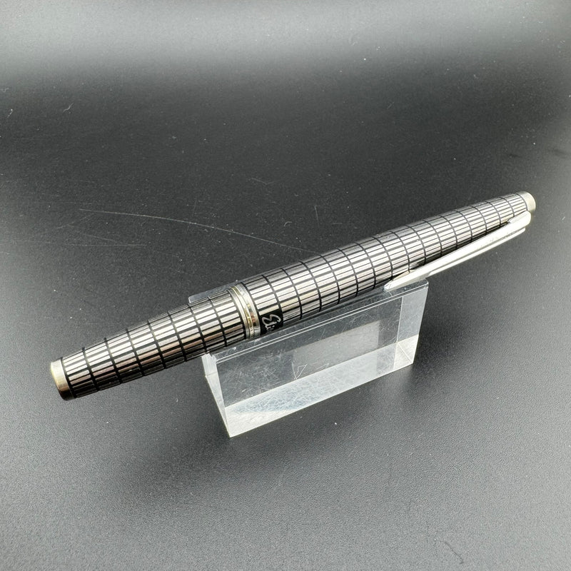 Pilot Elite Steel Checkered Pocket Fountain Pen 18K Gold F Nib Oct 1974