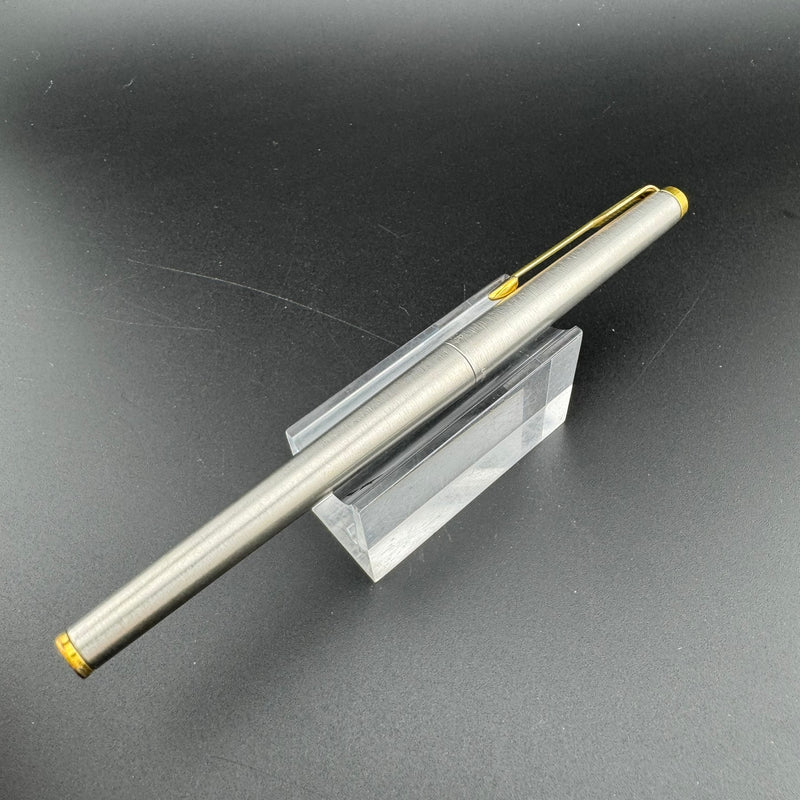 Parker 180 Flighter Brushed Steel Fountain Pen 14K Gold X/M Nib