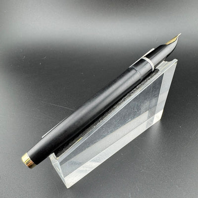 Pilot Super 200 Black & Silver Fountain Pen 14K Gold Script Nib Unrestored