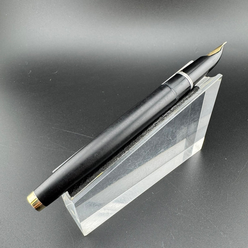Pilot Super 200 Black & Silver Fountain Pen 14K Gold Script Nib Unrestored