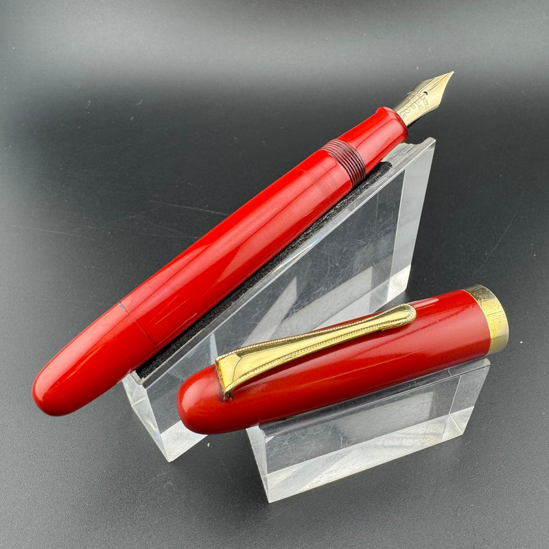 Ban-Ei Urushi Vermillion Eyedropper Fountain Pen 14K Gold G.K. Nib Serviced