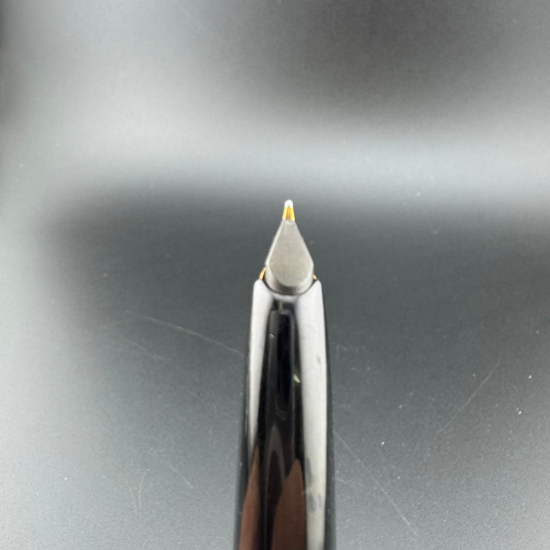 Montblanc Meisterstück No. 12 Fountain Pen 18C Gold Fine Nib