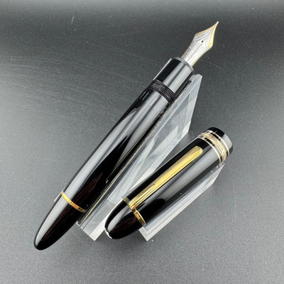 Pens & Pencils
