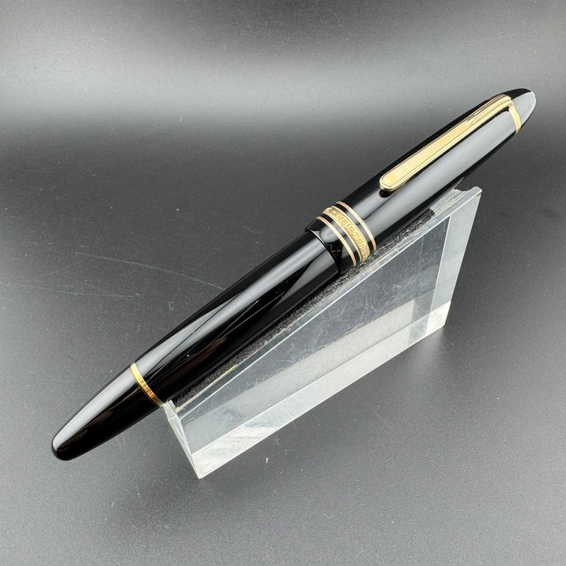 Montblanc Meisterstück No. 146 Fountain Pen 14C Medium Nib w/Box Serviced