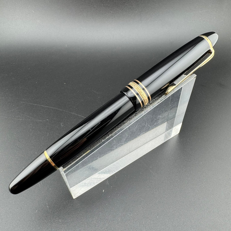 Montblanc Meisterstück No. 146 Fountain Pen 14C Medium Nib w/Box Serviced