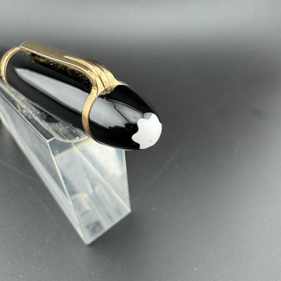 Montblanc Meisterstück No. 146 Fountain Pen 14C Medium Nib w/Box Serviced